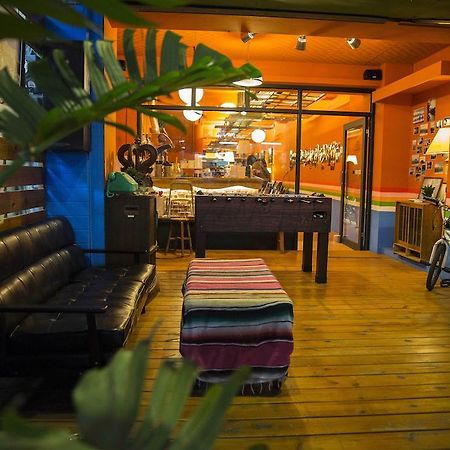 Rainbow Wave Surfing Hostel Хенгчун Экстерьер фото